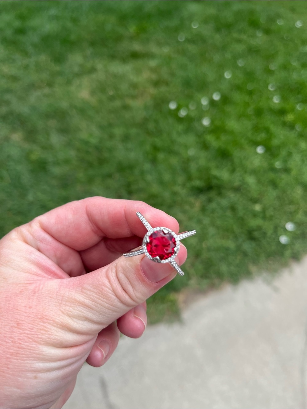 Elegant Red Crystal Halo Ring - Women Jewelry